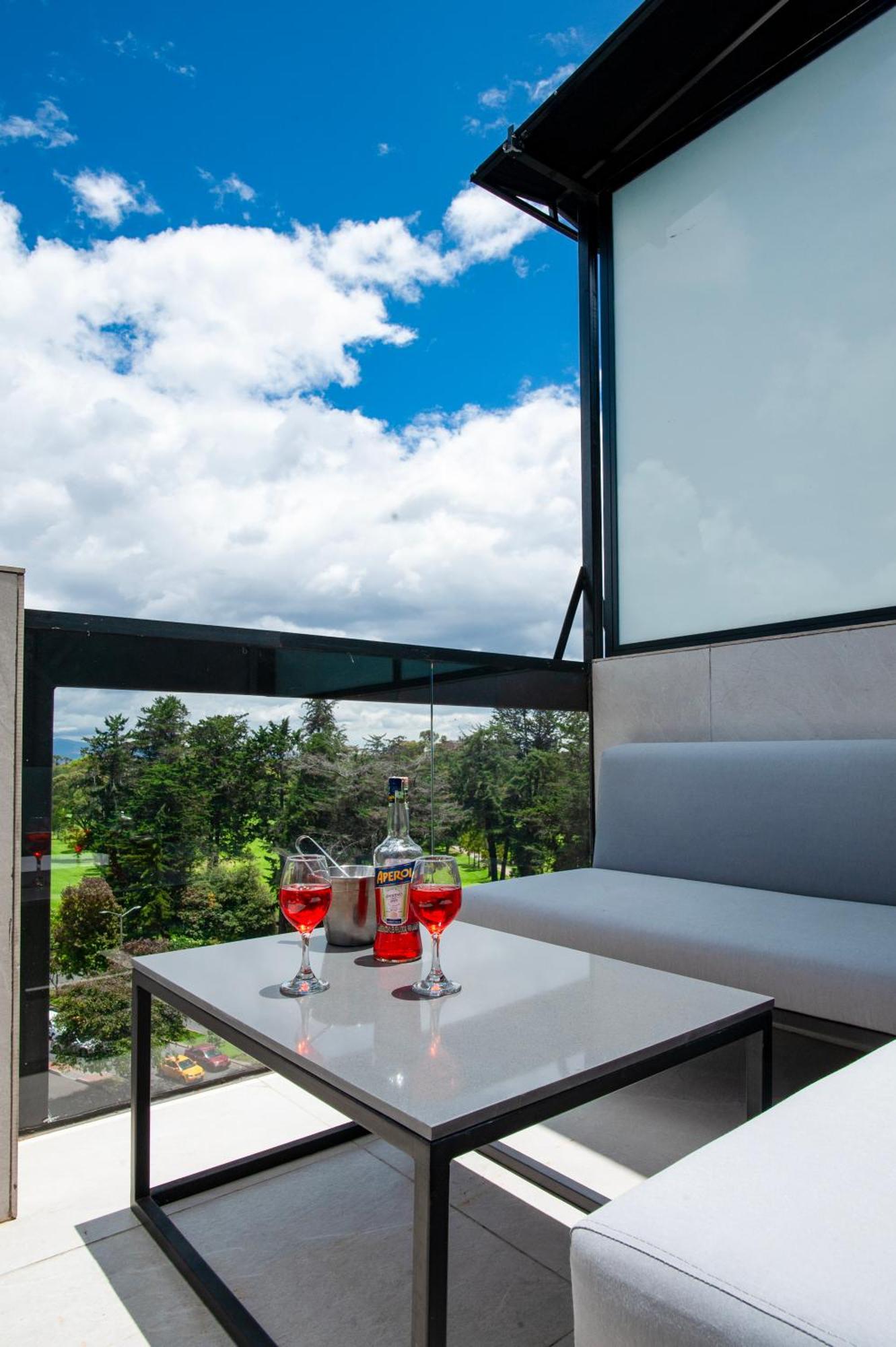 Hemma Bogota Country Luxury Suites Hotel Eksteriør bilde